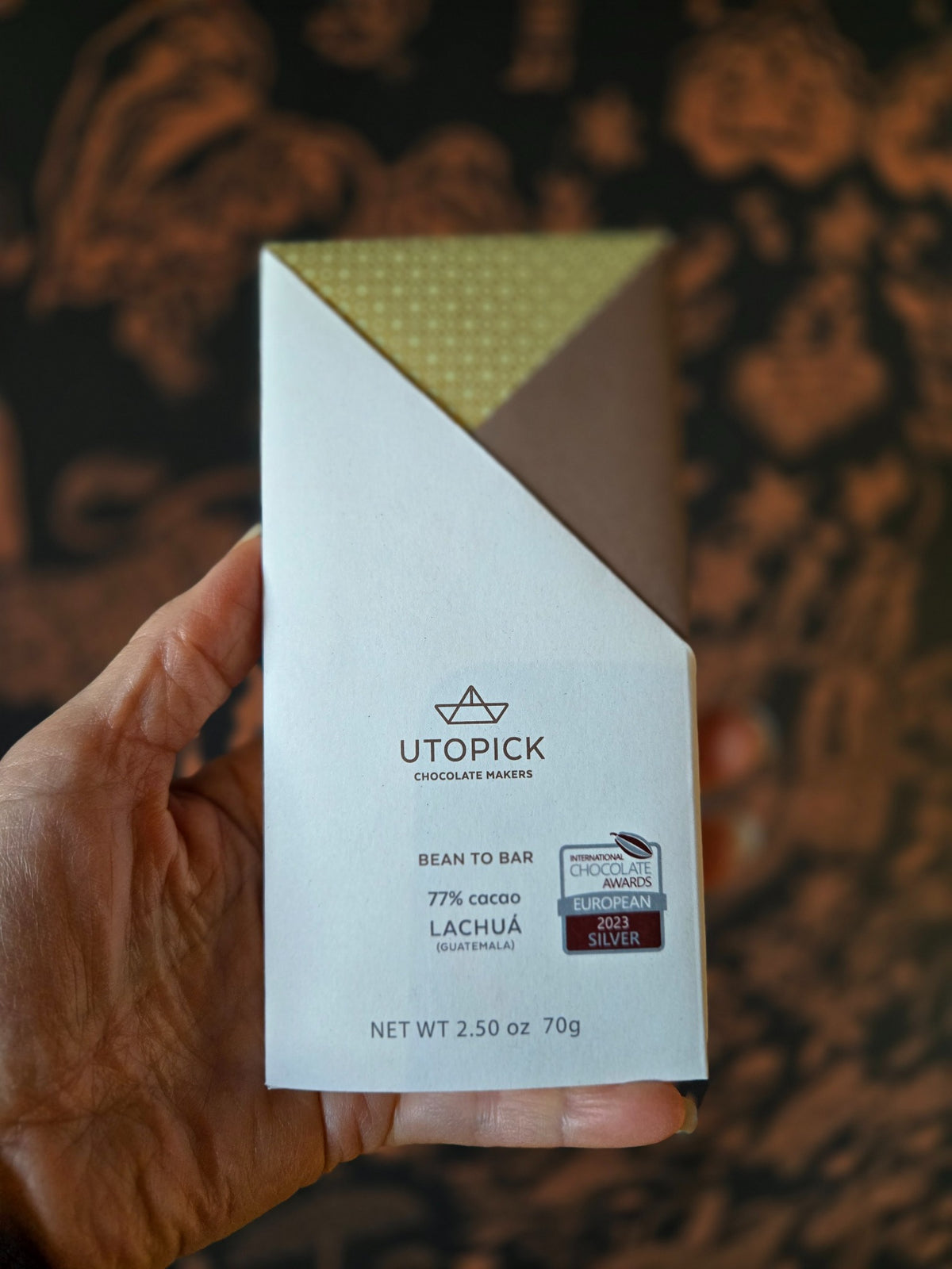Utopick Lachuá Guatemala 77% dark chocolate bar, photographed at Curate